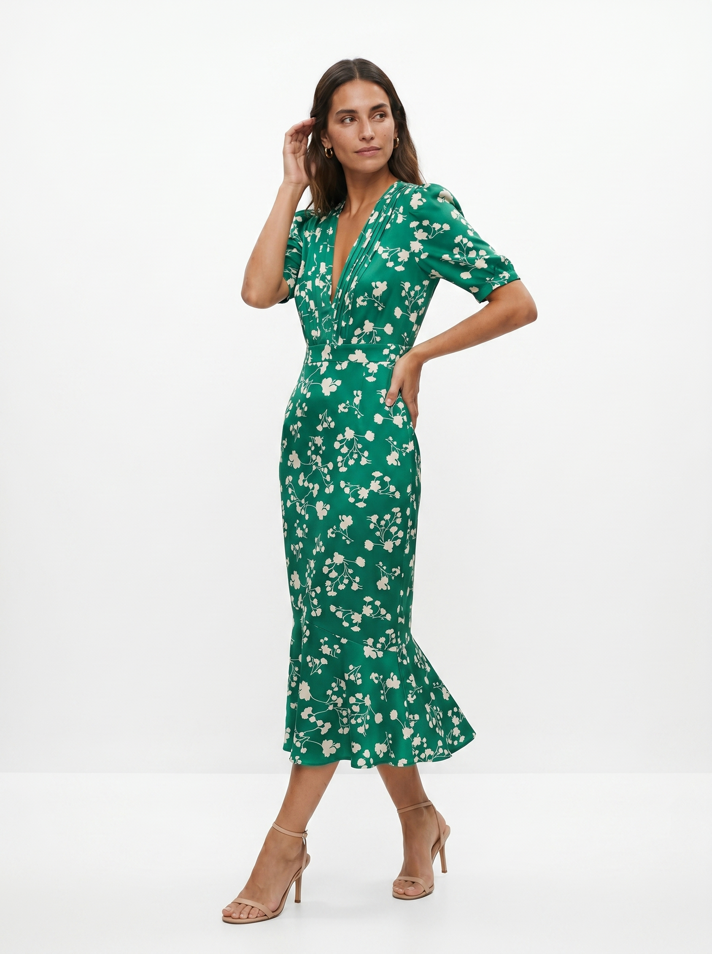 Carla | Vestido con diseño Floral y cuello en V